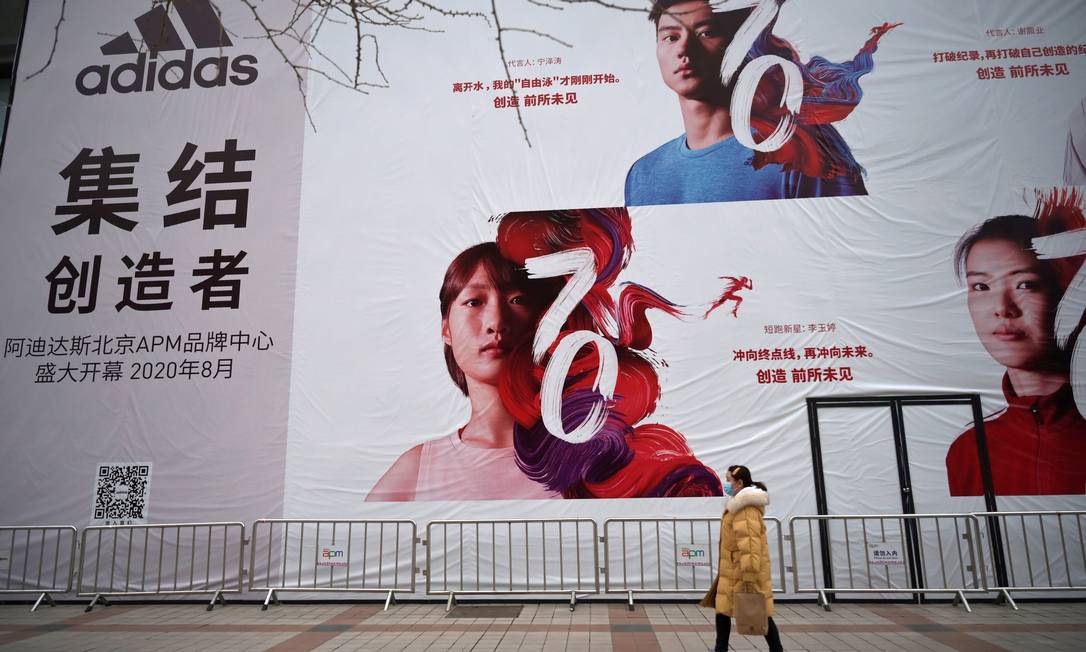 Coronavírus fez demanda por produtos esportivos desabar na China Foto: Tingshu Wang / REUTERS