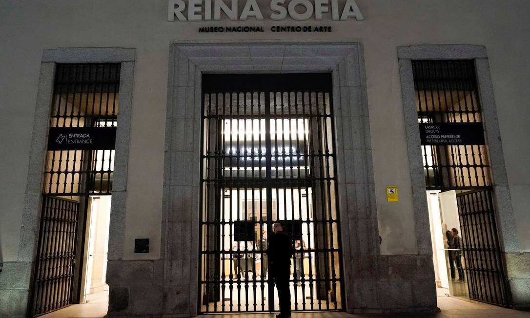 Museu Reina Sofia, em Madri: fechado ao público devido ao coronavírus Foto: JUAN MEDINA / REUTERS