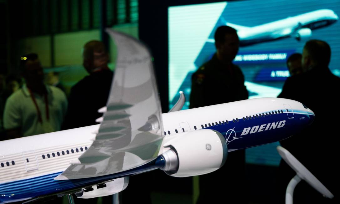 A Boeing e a Airbus estão sendo afetadas pela crise na aviação civil, impactada pela epidemia de coronavírus Foto: SeongJoon Cho / Bloomberg