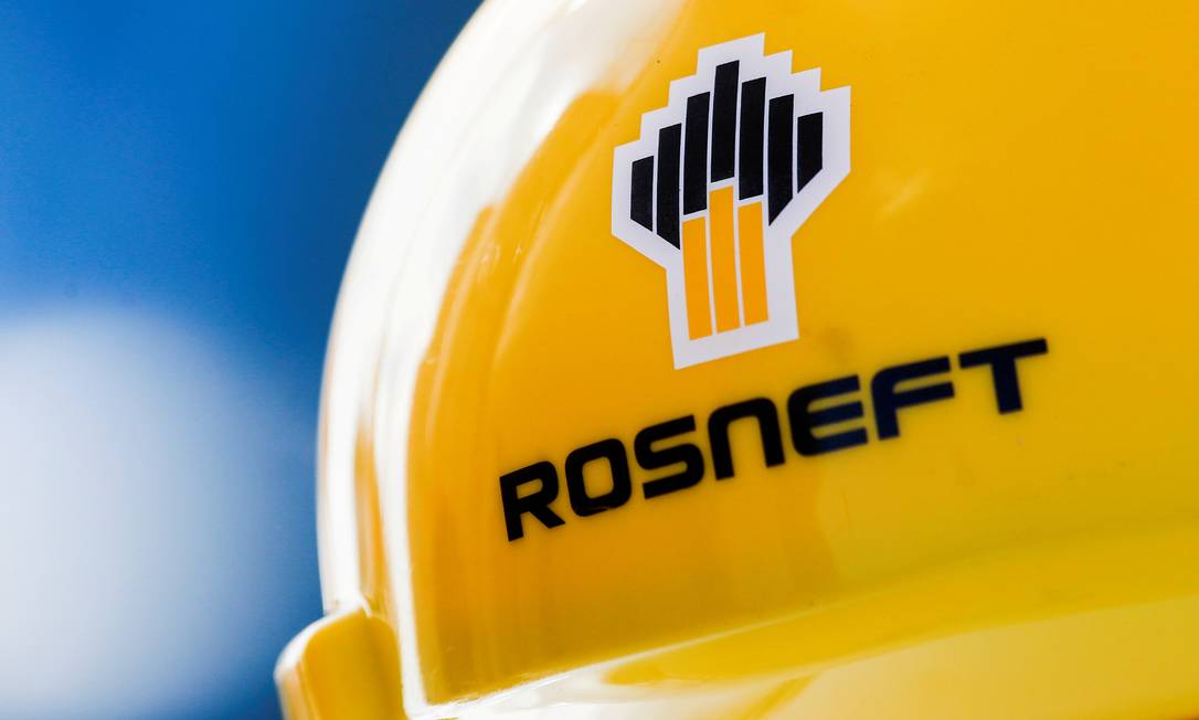 EUA sancionam mais subsidiária da Rosneft, estatal russa que apoia o governo de Maduro na Venezuela Foto: Maxim Shemetov / REUTERS/27-04-2018