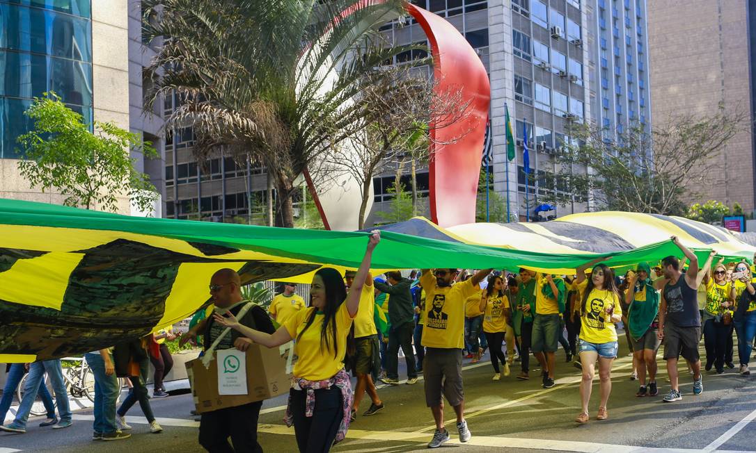 Manifestação a favor de Bolsonaro na Paulista em 2018 Foto: Edilson Dantas / Agência O Globo