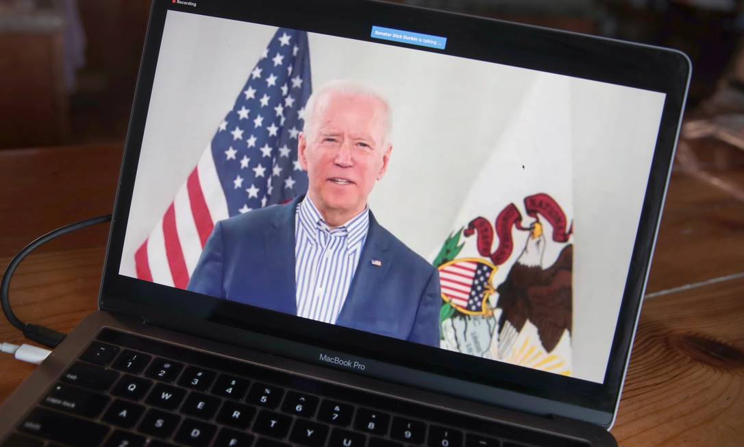 Ex-vice presidente Joe Biden em transmissão ao vivo de campanha Foto: SCOTT OLSON / AFP