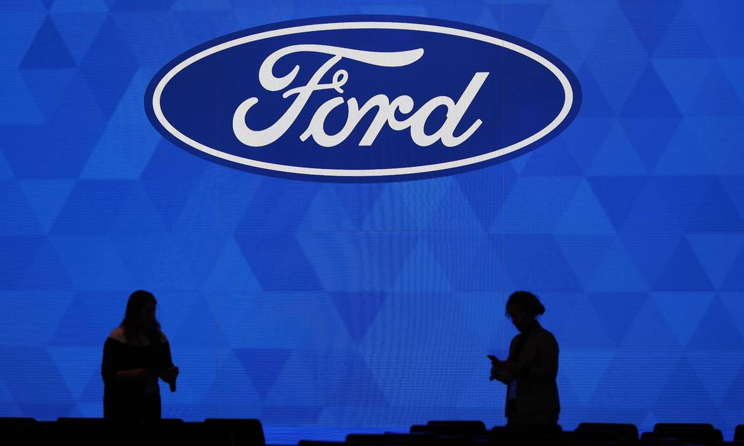 A Ford decidiu suspender a produção em suas fábricas no Brasil por causa da epidemia de coronavírus Foto: BILL PUGLIANO / AFP