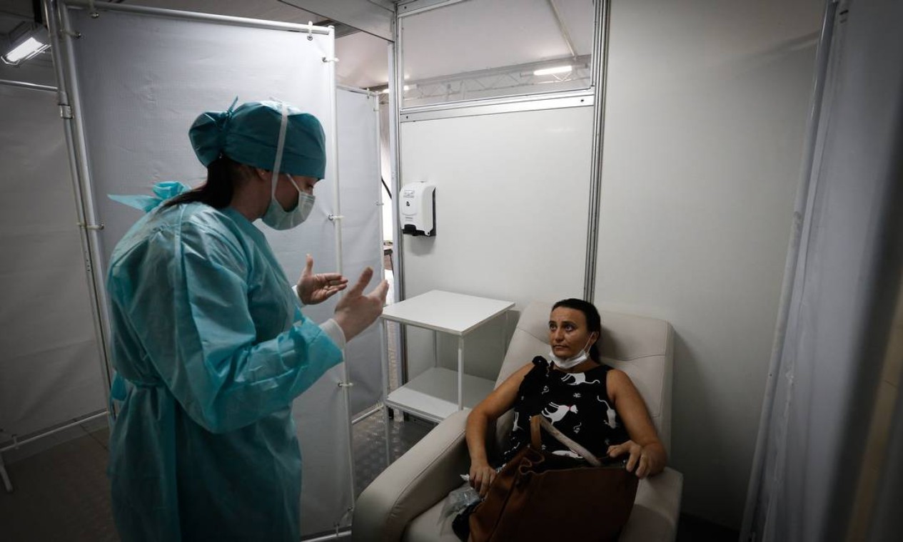 Estrutura servirá ao atendimento rápido de pacientes com sintomas respiratórios Foto: Pablo Jacob / Agência O Globo