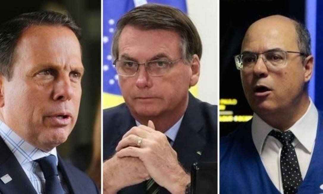 Bolsonaro (centro) criticou as restrições impostas pelos governadores João Doria (esq.) e Wilson Witzel Foto: AGR