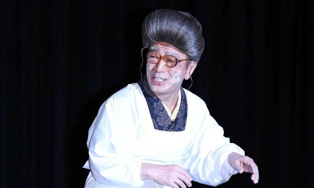 Ídolo no Japão, comediante Ken Shimura morre de coronavírus ...
