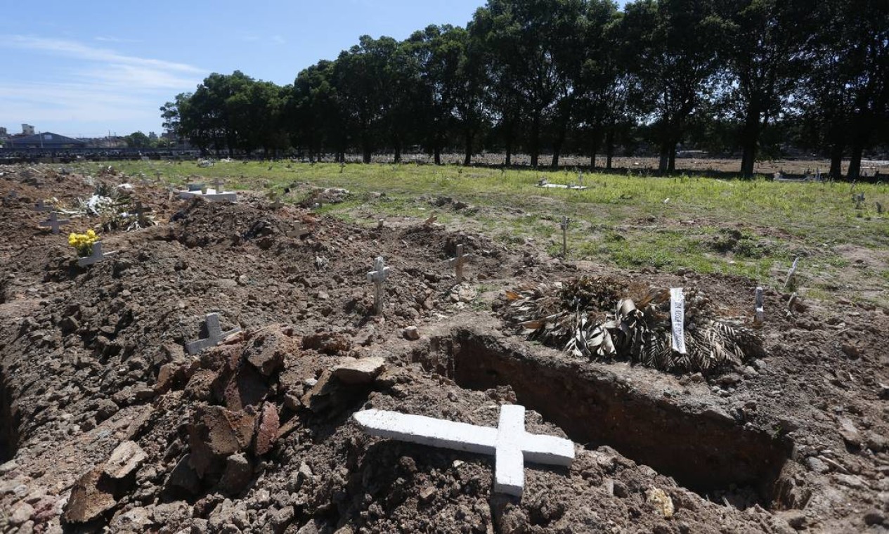 A chamada´"área de segurança", com acesso restrito, no Cemitério de Caju, tem 50m² e pode ser triplicada Foto: Fabiano Rocha / Fabiano Rocha