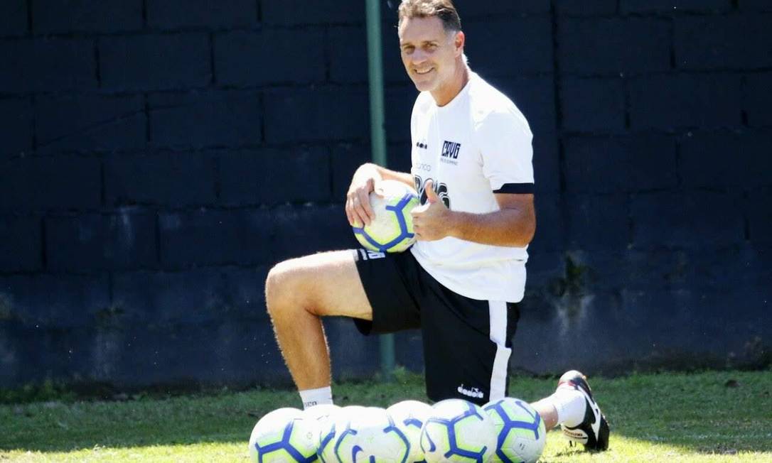 Perfis De Ramon Antônio Lopes E Carlos Germano Mostram Como Vasco