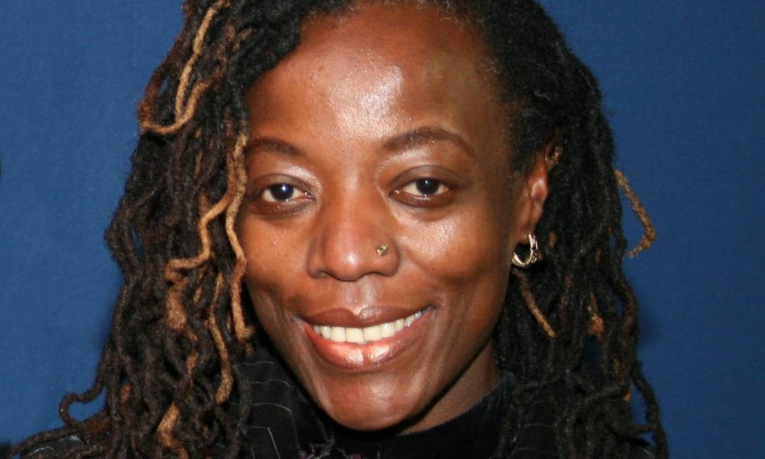 Conheça a escritora do Zimbábue Tsitsi Dangarembga, voz ...