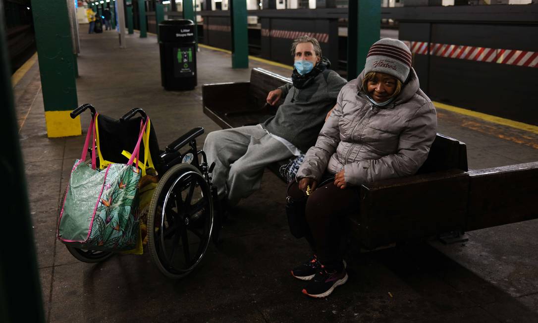 População de sem-teto de Nova York está vulnerável nos abrigos Foto: SPENCER PLATT / AFP