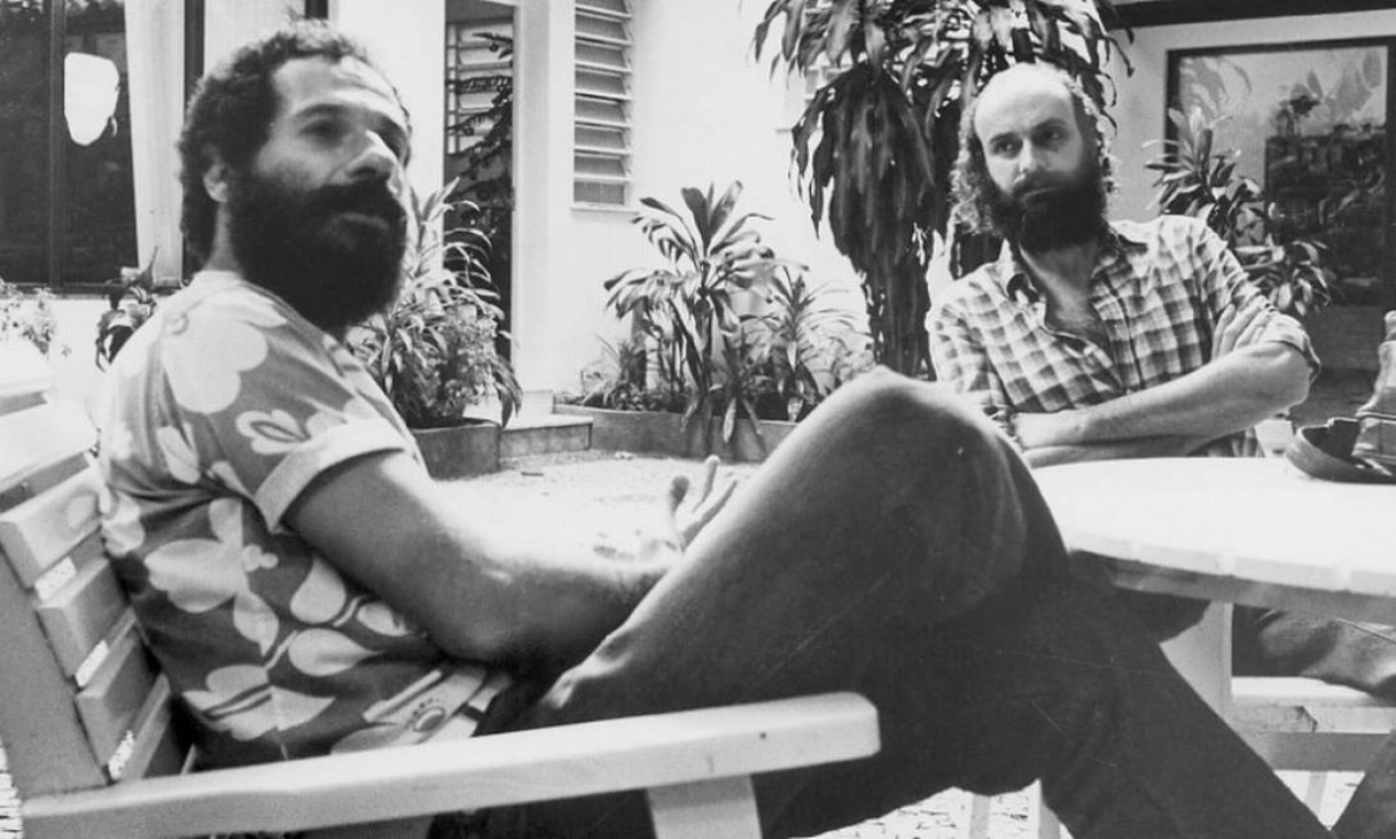 Blanc com seu maior parceiro musical, João Bosco, em registro de 1982 Foto: Luiz A. Barros / Infoglobo