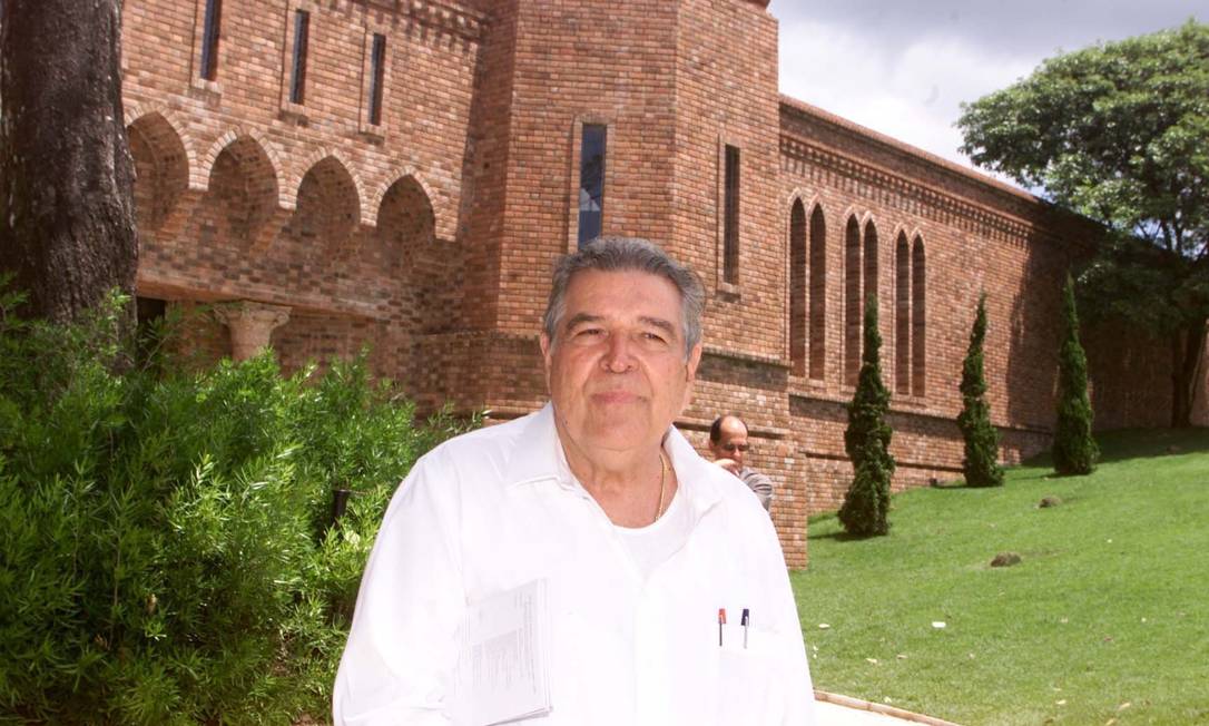 O empresário Ricardo Brennand em seu instituto, em 2002 Foto: Josenildo Tenório
