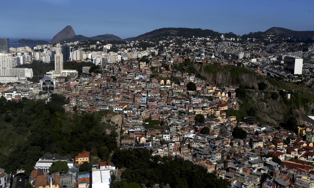 Líderes em favelas relatam mais casos de mortes em casa pela Covid-19