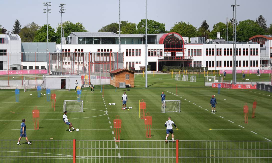 Bayern de Munique treina em grupos reduzidos Foto: ANDREAS GEBERT / REUTERS