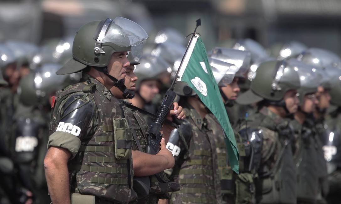 Forças Armadas Foto: Jorge William / O Globo