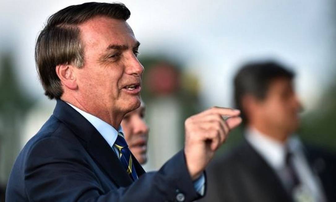 Coronavírus: 'Bolsonaro não ouve ninguém e não entende a seriedade da crise', diz historiador