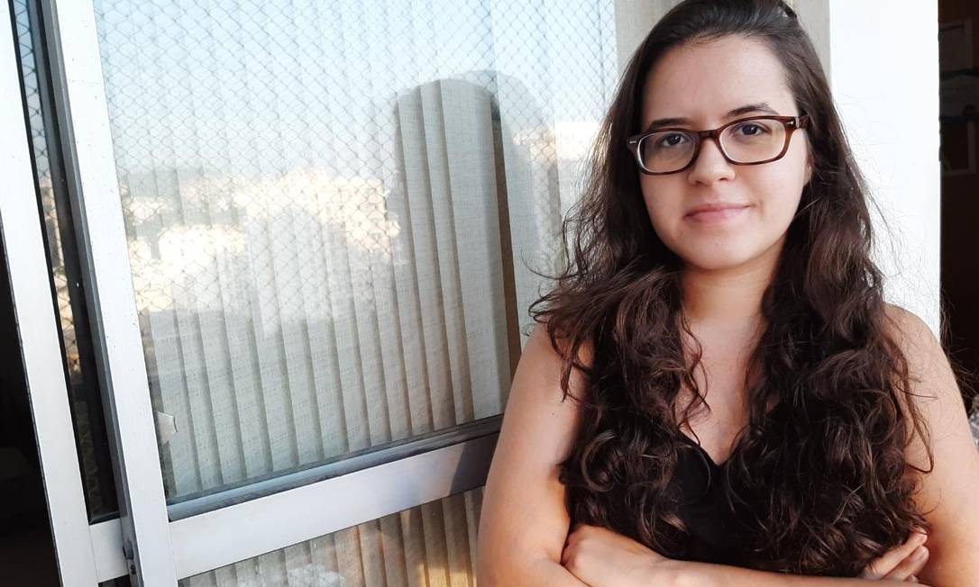 Julianna Paes, 25 anos, estuda Relações Públicas na Uerj Foto: Arquivo pessoal