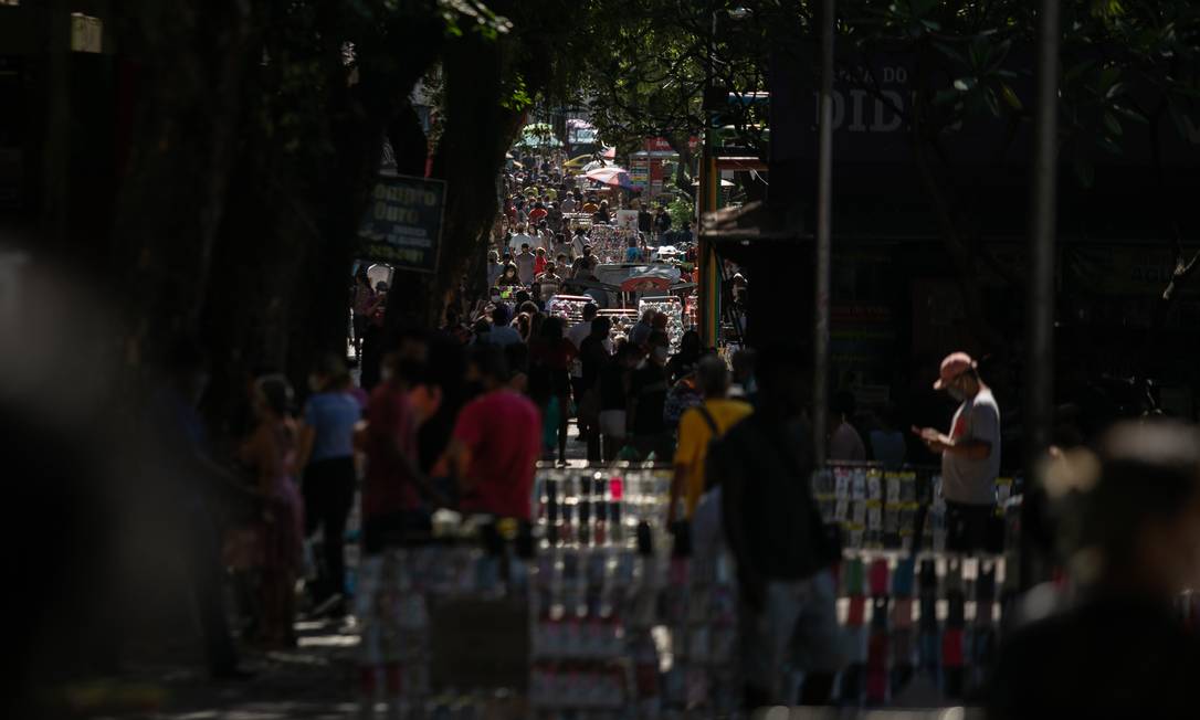 Movimentação no calçadão de Campo Grande 05.05.2020 Foto: BRENNO CARVALHO / Agência O Globo