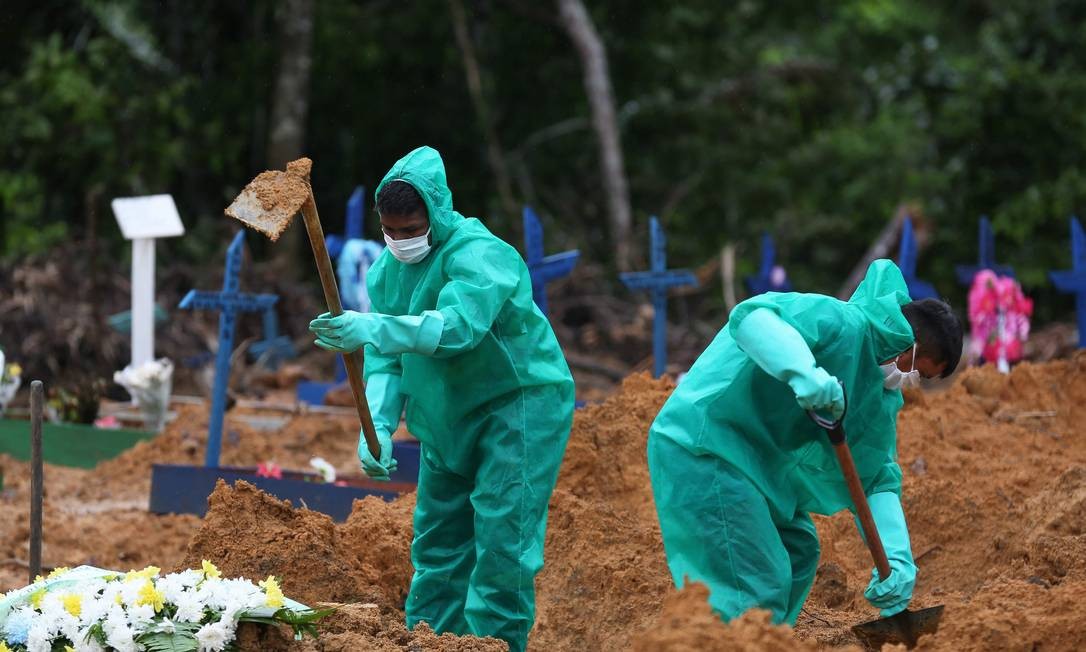 Sem contenção, mortes por coronavírus podem dobrar em 20 dias, diz USP