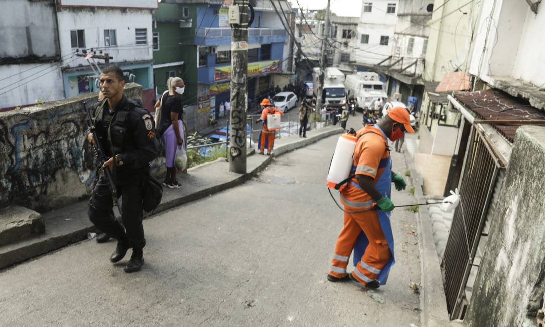 Favela do Vidigal recebe operações contra a Covid-19 Foto: Gabriel de Paiva / Agência O Globo