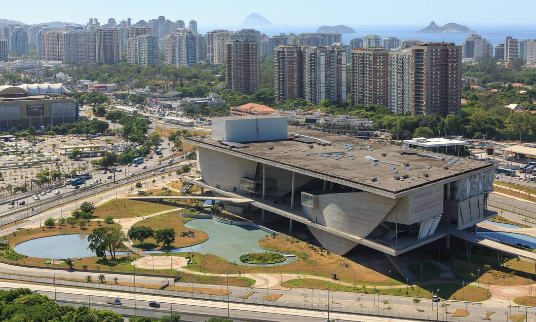 Cinema na Cidade das Artes, na Barra da Tijuca, terá capacidade para 150 carros Foto: Diego Baravelli / Divulgação