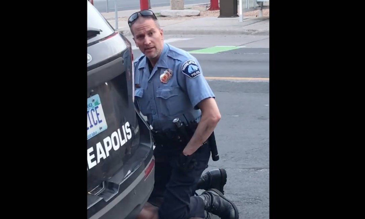 Duas autópsias concluem que pressão sobre o pescoço foi a causa da ...