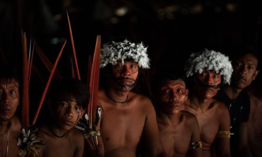 Lideranças dos povos yanomami e ye'kwana se reúnem em encontro que debateu a presença de garimpeiros no território, em 2019 Foto: VICTOR MORIYAMA / ISA