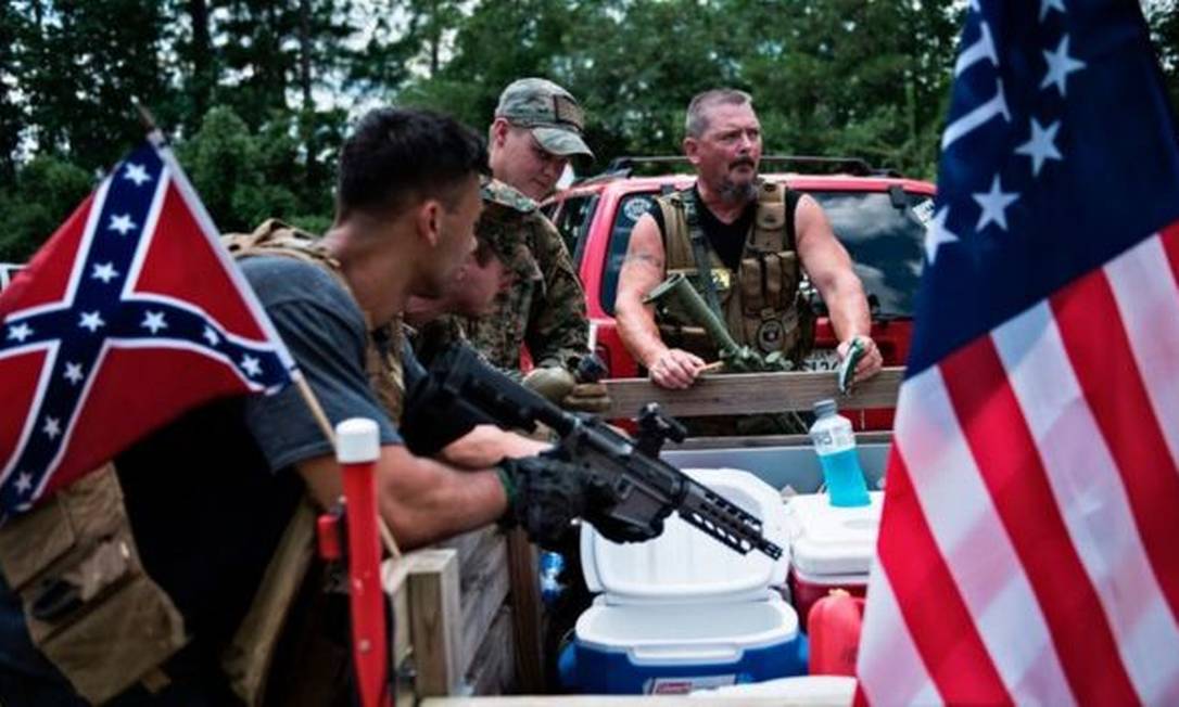 Milícia no EUA: grupos armados de extrema direita que contestam, na marra, determinações de governantes Foto: Getty Images