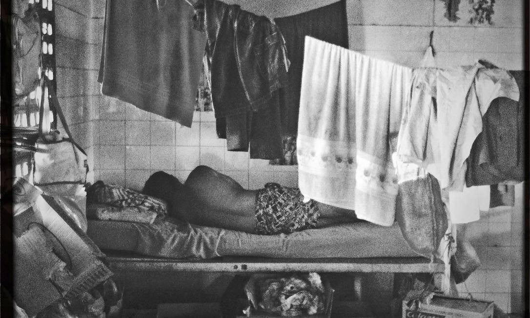 Série de reportagens "Loucura atrás das grades", de 2013. Na foto, detentos no Hospital Penitenciário Valter Alencar, em Teresina Foto: André Coelho / Agência O Globo