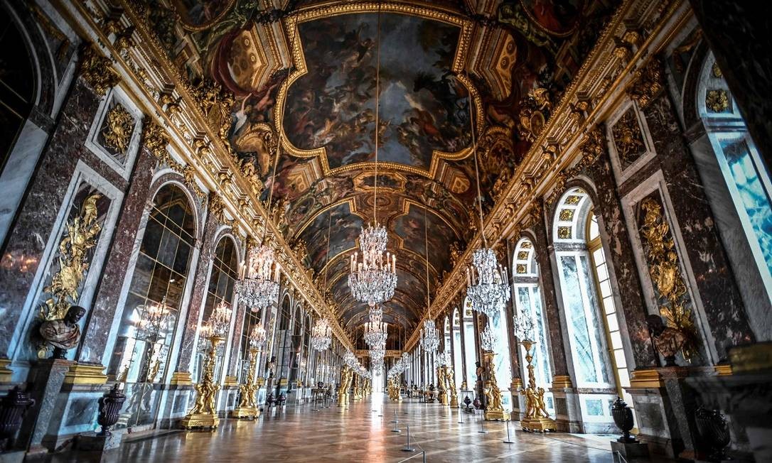 Reabertura Do Palácio De Versalhes Marca Retomada Do Turismo Na França