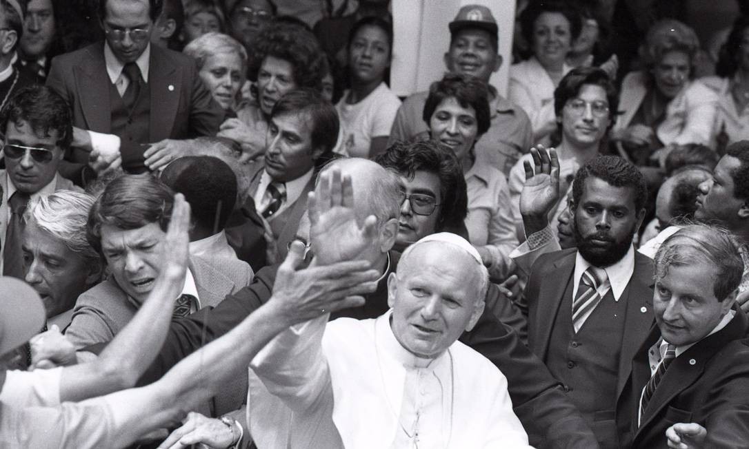 Há 40 anos relembre visita do Papa João Paulo II ao Rio Jornal O Globo Há 40 anos relembre visita do Papa João Paulo II ao Rio Jornal O Globo