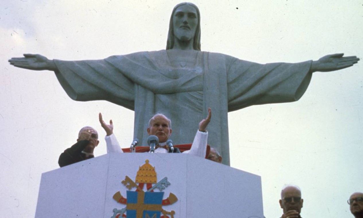 Há 40 anos: relembre visita do Papa João Paulo II ao Rio - Jornal O Globo