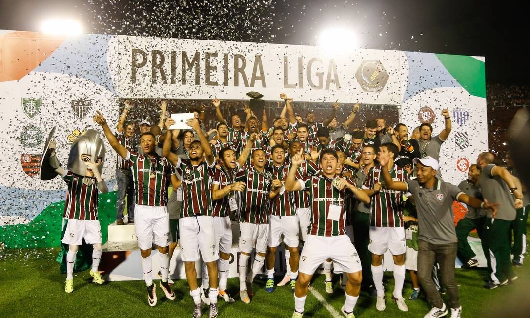 Fluminense é campeão da Primeira Liga, em 2016 Foto: Rudy Trindade / Agência O Globo