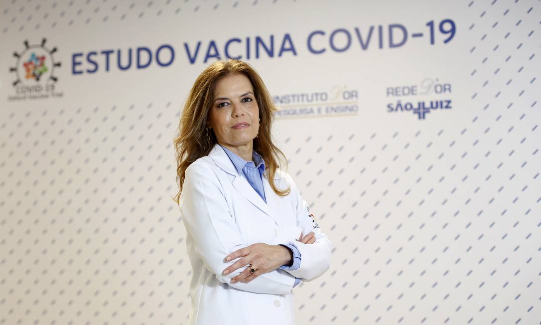 A cientista Sue Ann Costa Clemens é a chefe dos estudos da vacina de Oxford no Brasil Foto: Fabio Rossi / Agência O Globo