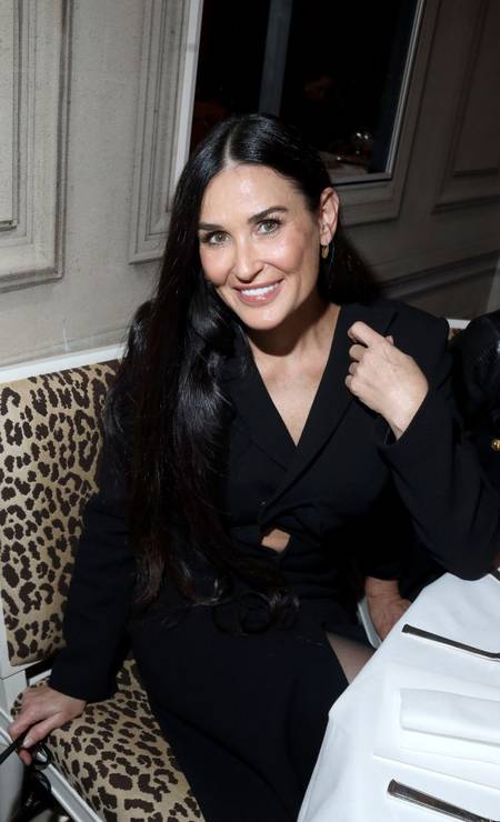 O visual clássico de Demi Moore Foto: Victor Boyko / Getty Images