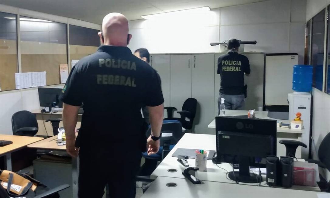 PF faz bucas na secretaria de Educação em Teresina Foto: Divulgação/Polícia Federal