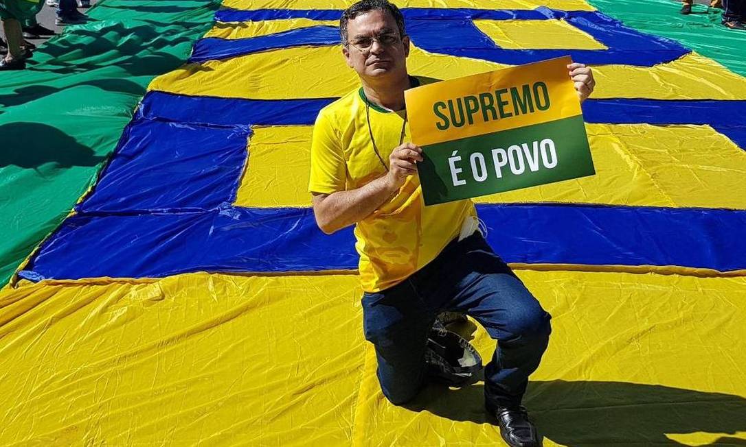 Allan Quadros Garcês, em ato de apoio a Jair Bolsonaro Foto: Reprodução/Instagram
