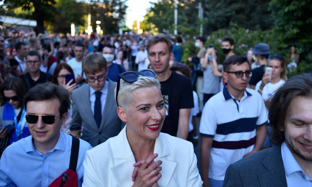 Maria Kolesnikova, durante marcha em Minsk Foto: SERGEI GAPON / AFP / 6-8-2020