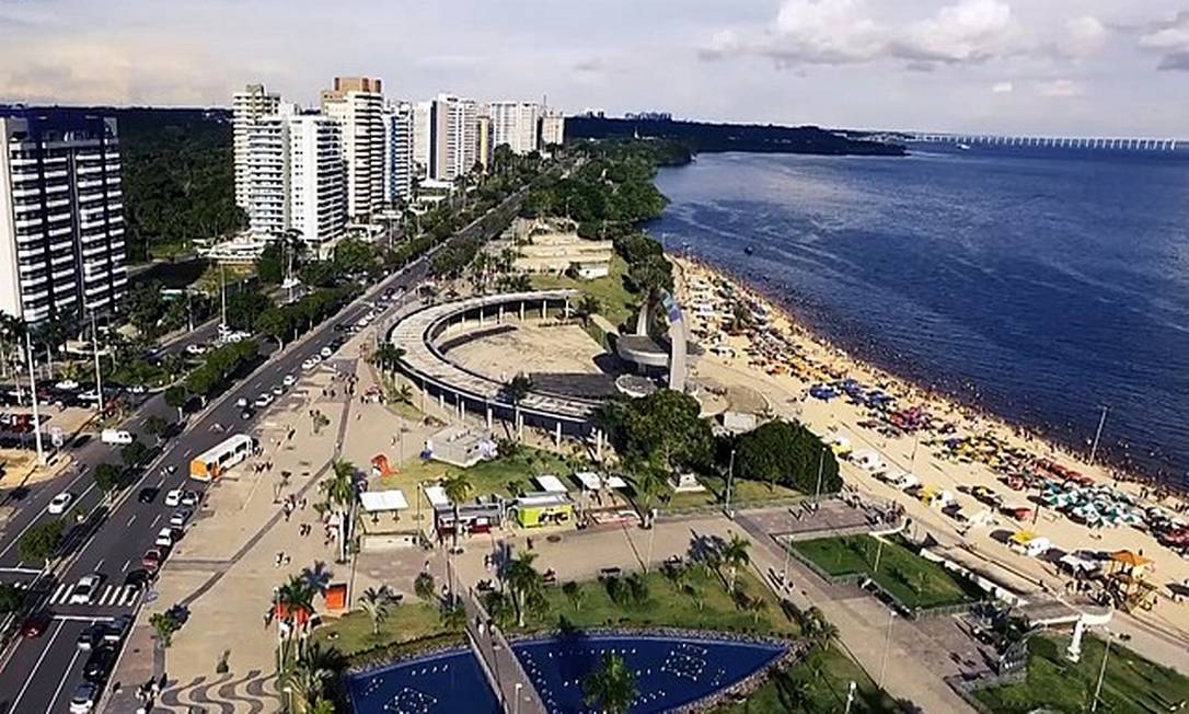 Praia da Ponta Negra, em Manaus Foto: Creative Commons