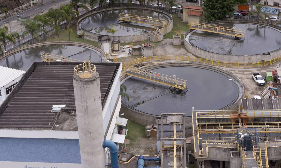 Estação de Tratamento de Esgoto (ETE) de Icaraí receberá o efluente proveniente da elevatória do Badu Foto: Roberto Moreyra / 06.06.2018 / Agência O Globo