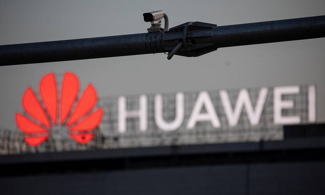 Huawei: restrições ainda mais severas dos EUA. Foto: MARKO DJURICA / REUTERS