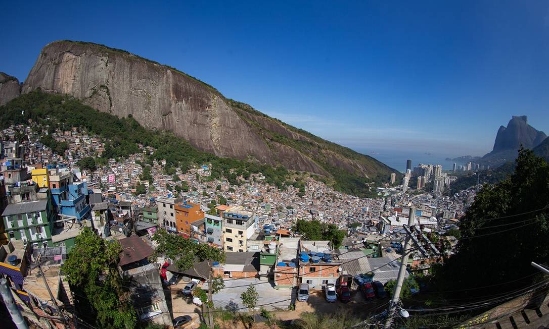 Segundo Guedes, o Renda Brasil será amplo, mas sustentável Foto: Roberto Moreyra / Agência O Globo