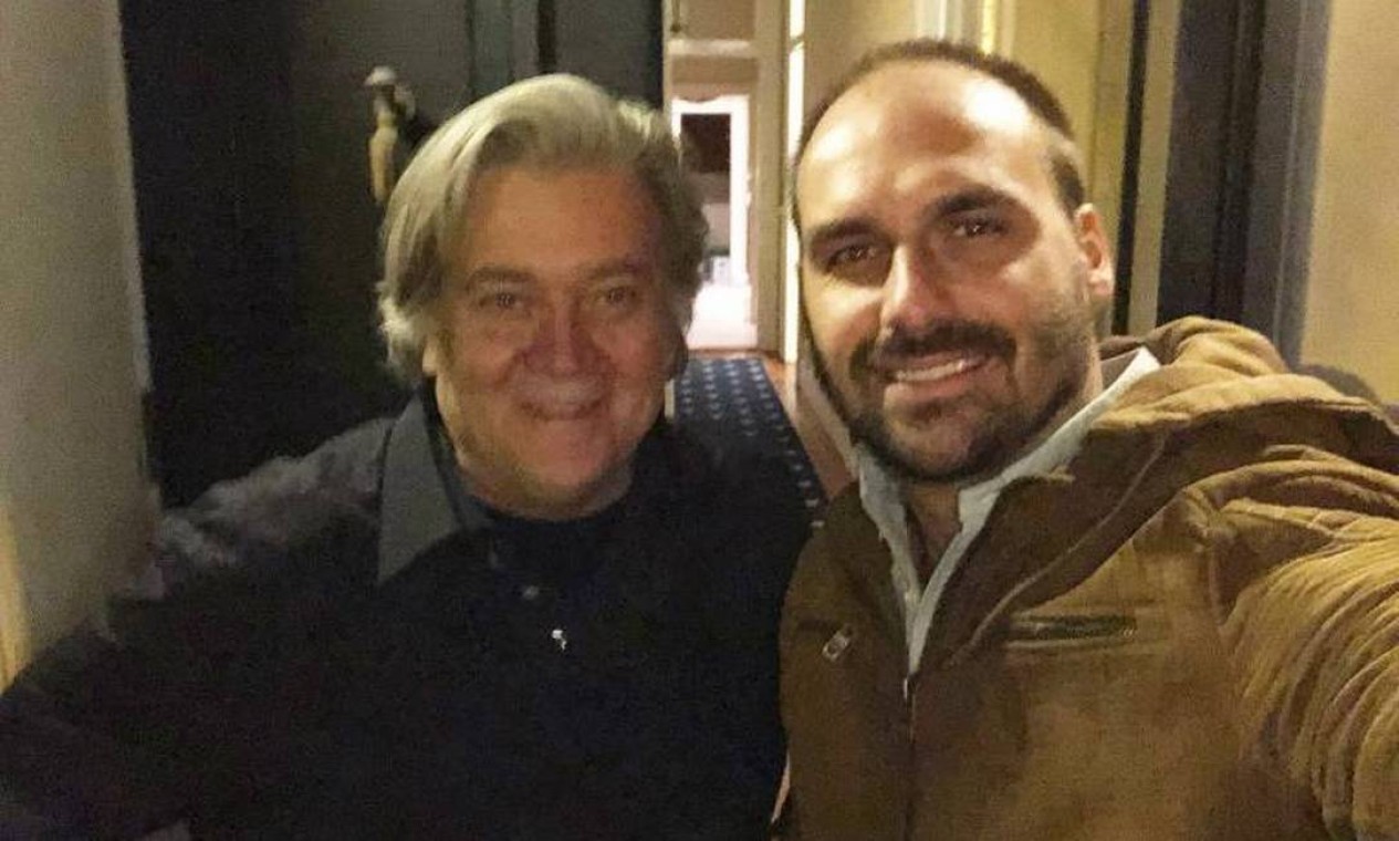 Pr&oacute;ximo da fam&iacute;lia Bolsonaro, Bannon quis articular direita populista no  mundo ap&oacute;s deixar governo Trump - Jornal O Globo