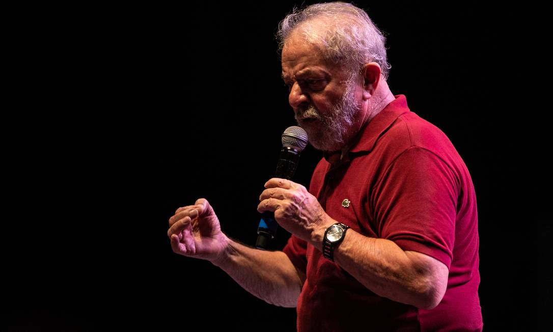 O ex-presidente Lula (PT) no Festival de 40 anos do PT, em fevereiro Foto: Brenno Carvalho / Agência O Globo