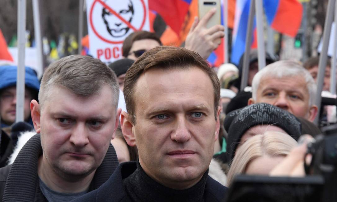 Líder opositor russo, Alexei Navalny, durante protesto em memória de Boris Nemtsov, crítico do Kremlin assassinado Foto: KIRILL KUDRYAVTSEV / AFP / 29-2-2020