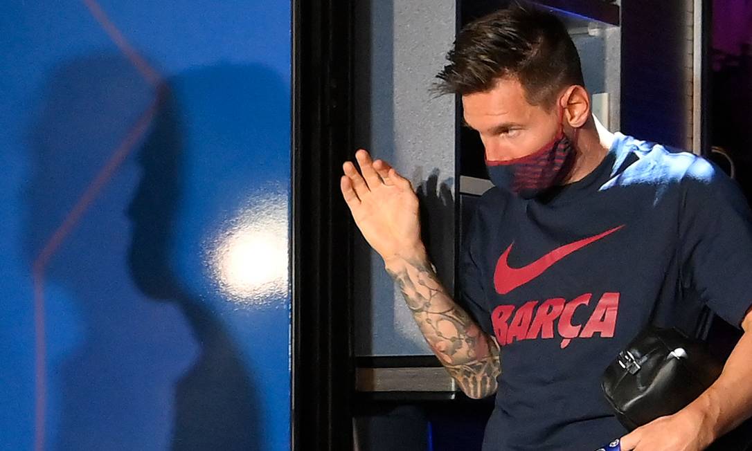 Messi teria informado ao Barcelona que não tem mais interesse em atuar pelo clube Foto: LLUIS GENE / AFP