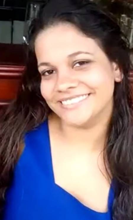 Ana Cristina da Silva, de 25 anos, morreu após ser atingida por dois tiros Foto: Reprodução/TV Globo
