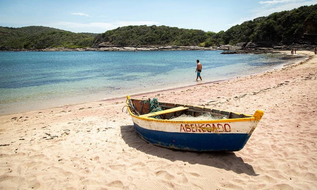 Praia em Búzios, na Região dos Lagos do Estado do Rio Foto: Hermes de Paula / Agência O Globo