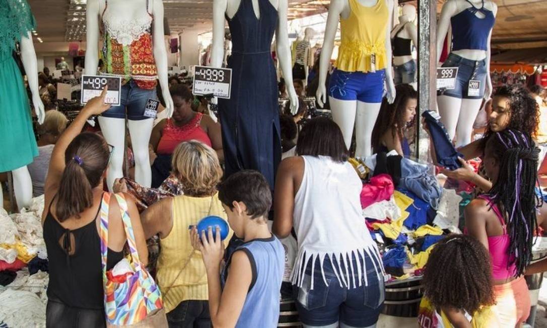 Loja de roupas no Rio de Janeiro Foto: Agência O Globo