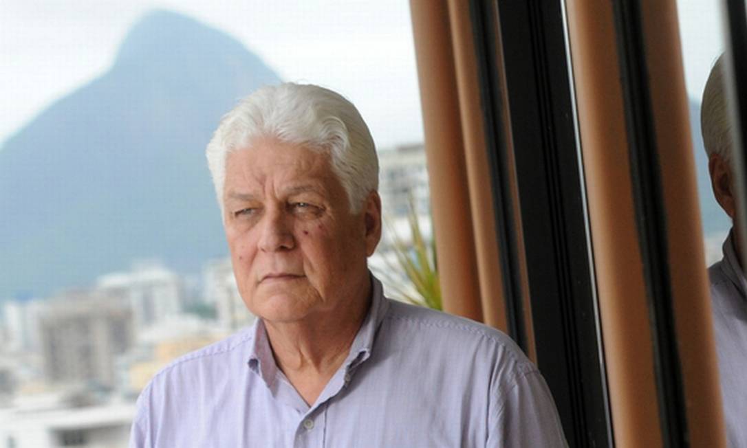 Para o economista Claudio Considera, se está preocupado com alta de preços, governo poderia retirar imposto dos produtos da cesta básica Foto: Agência O Globo